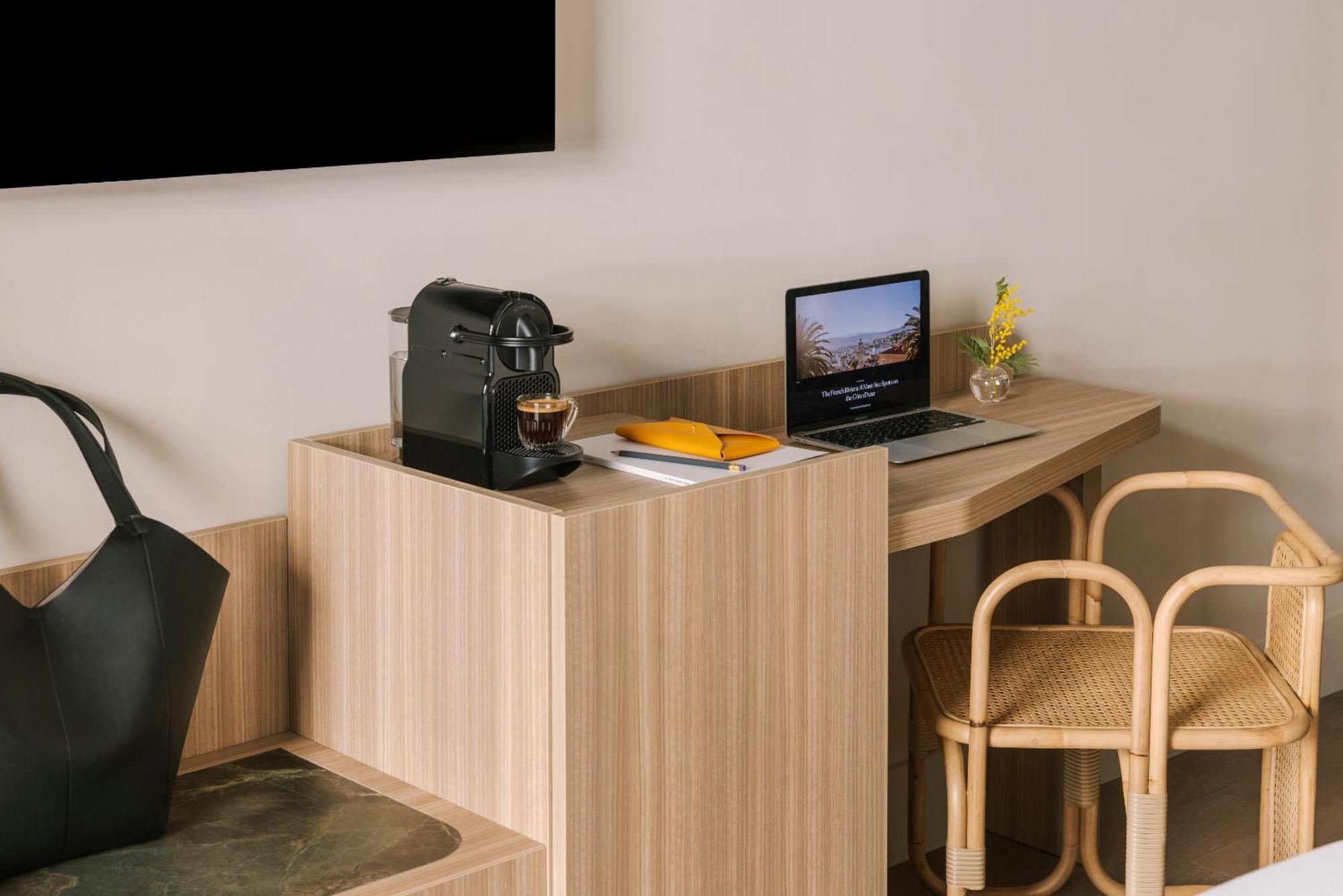 Hotel Yelo Mozart Powered By Sonder Nicea Pokój zdjęcie